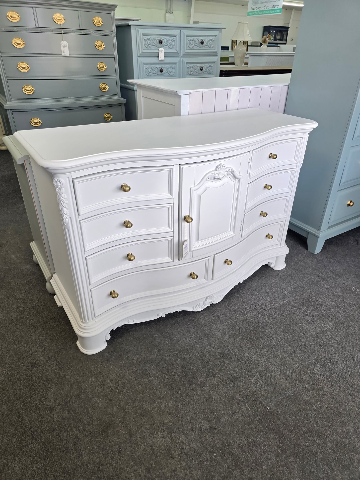 Super cute white girlie dresser
