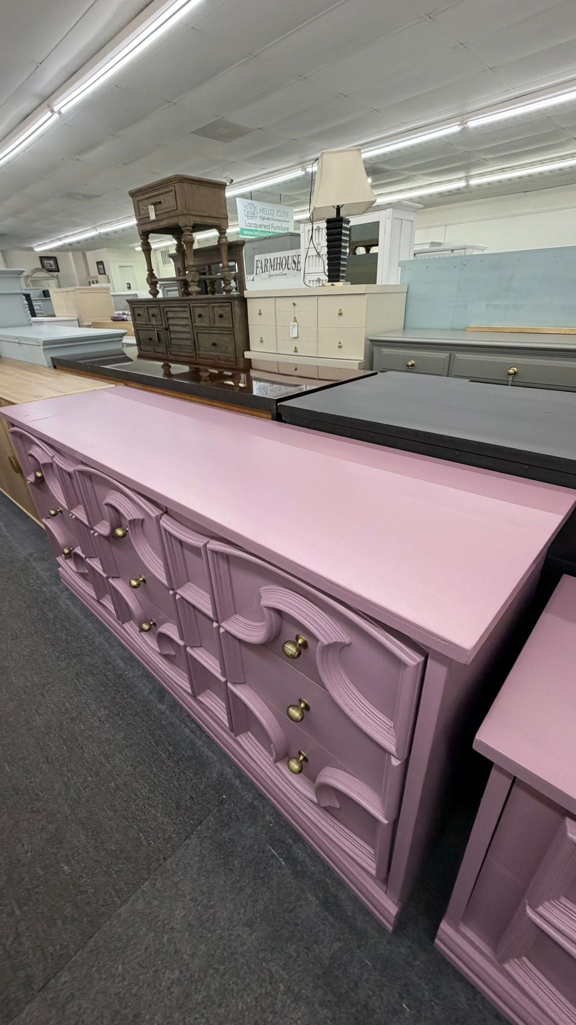 Purple vintage long dresser