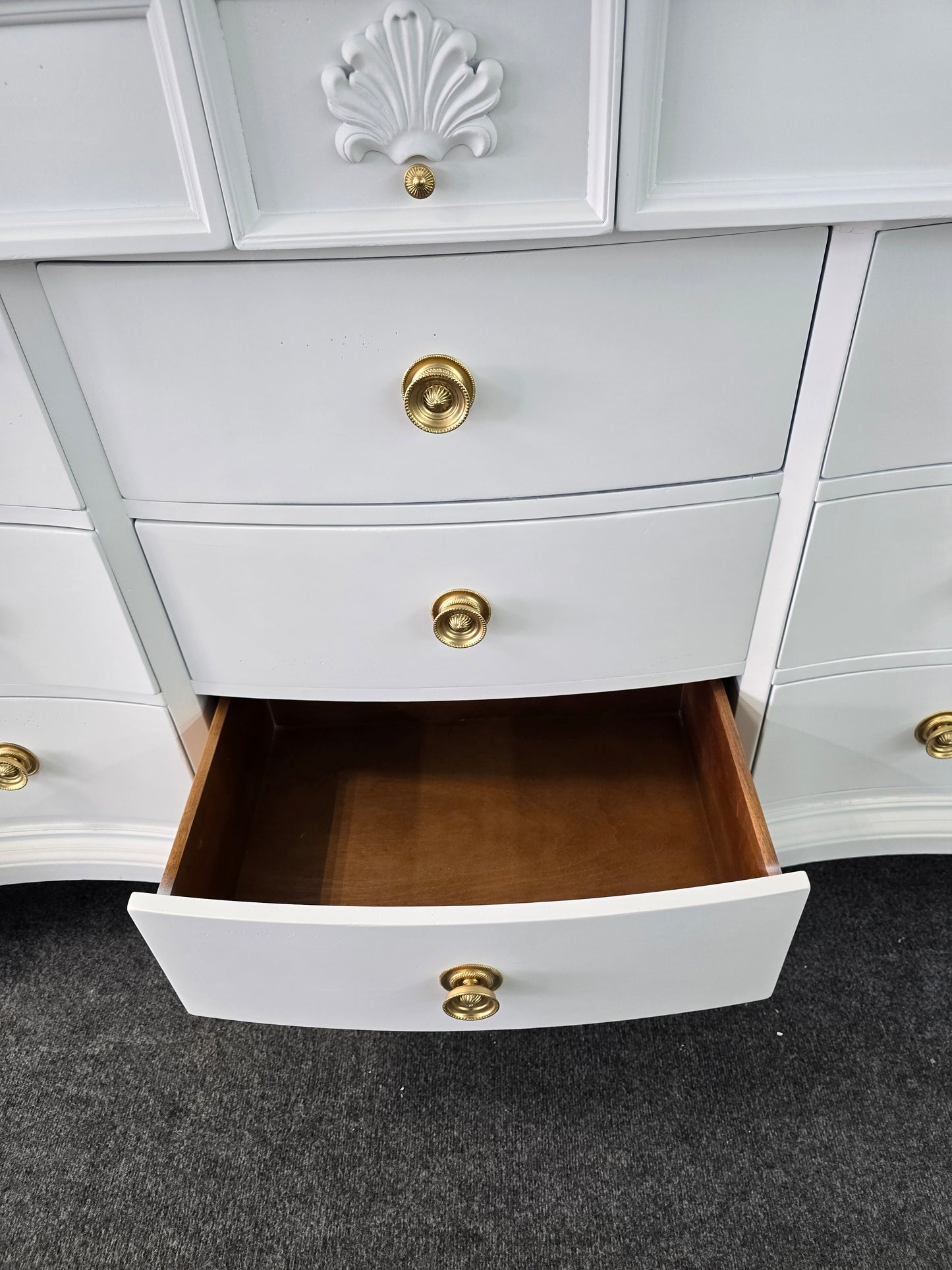 Tommy Bahama white 12 drawers dresser