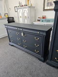 Inkwell 8 drawers dresser