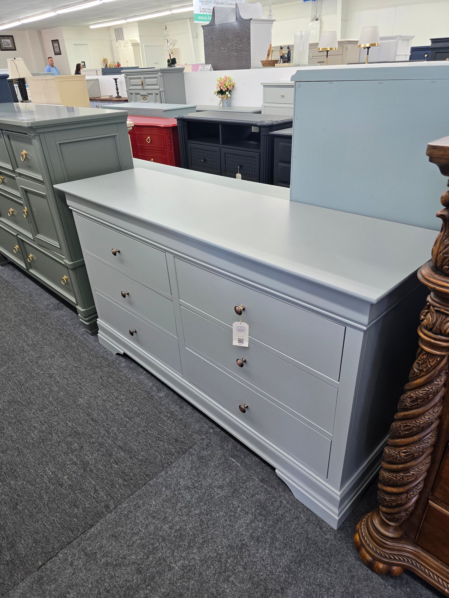 6 drawers gray dresser