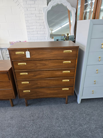 Mid century modern 4 drawers chest