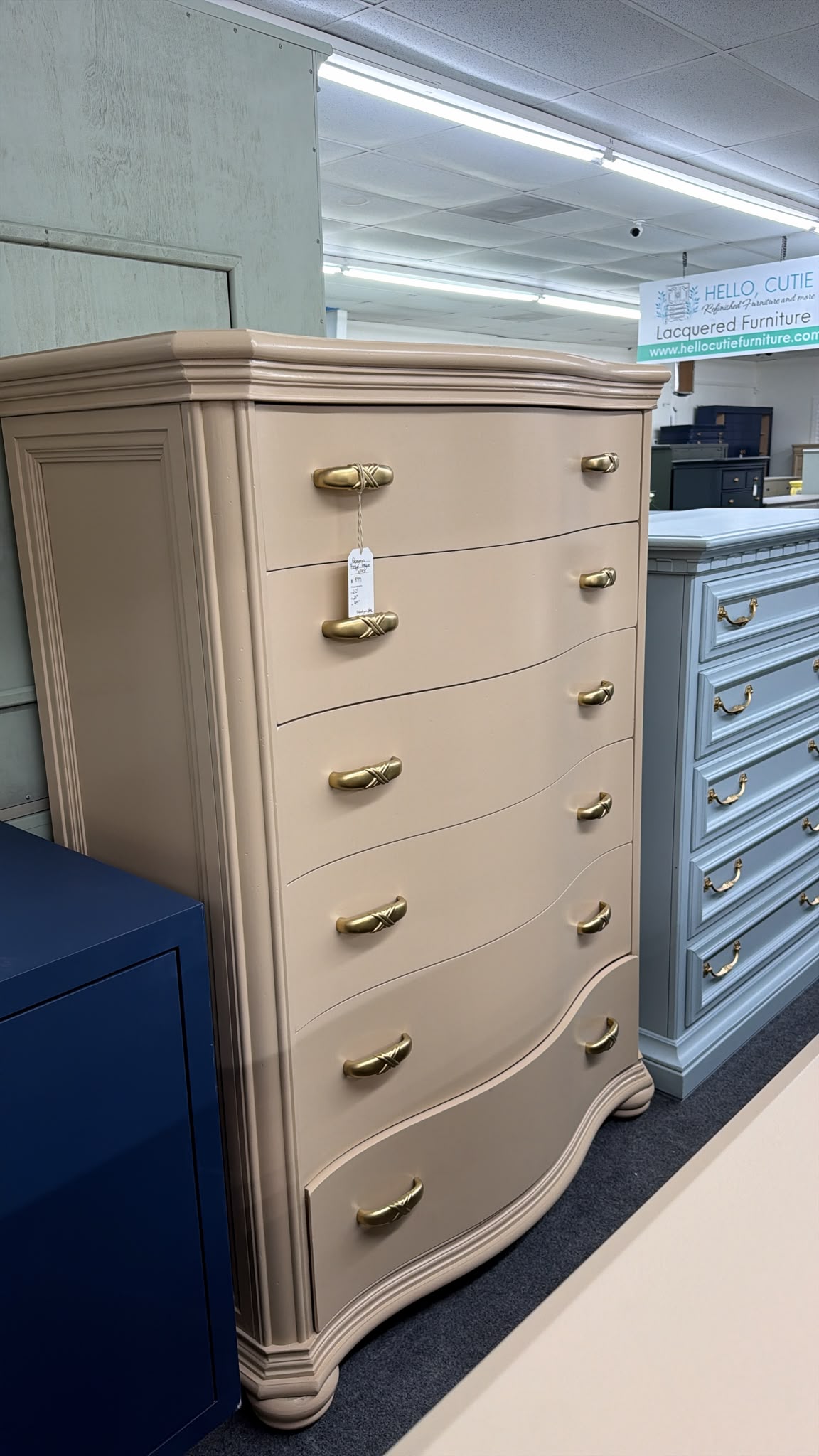 Gorgeous curved beige lacquered chest