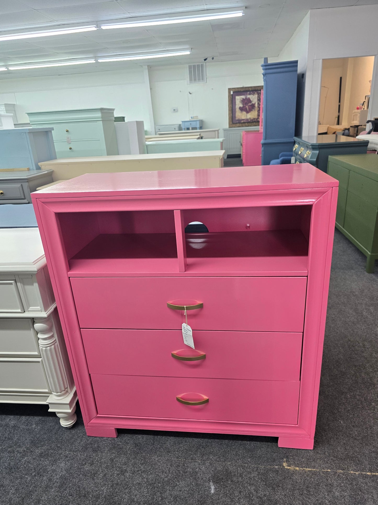 Super cute pink lacquered 3 drawers dresser