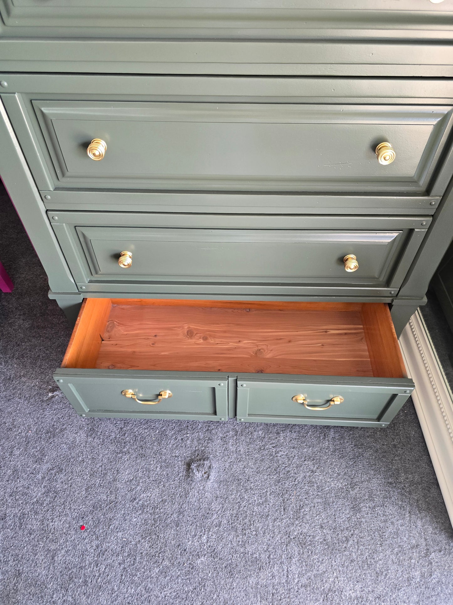 Green lacquered LANE chest
