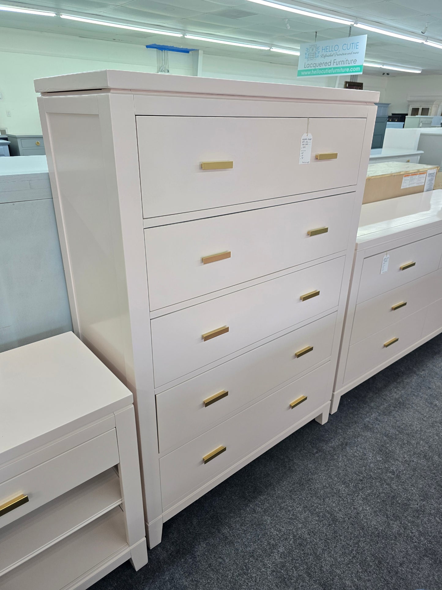 Hooker soft pink tall chest