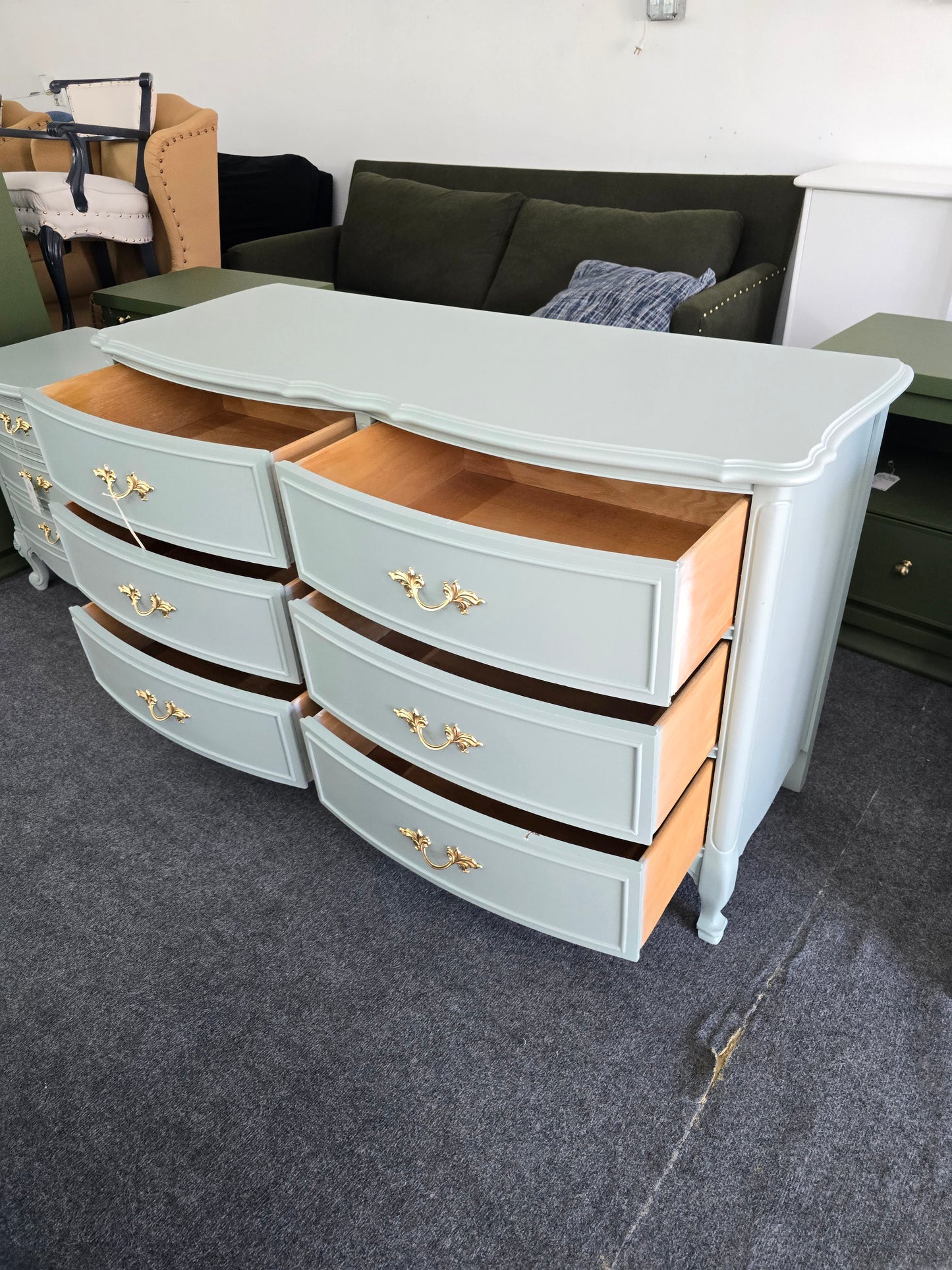 Dixie french provincial grewn dresser