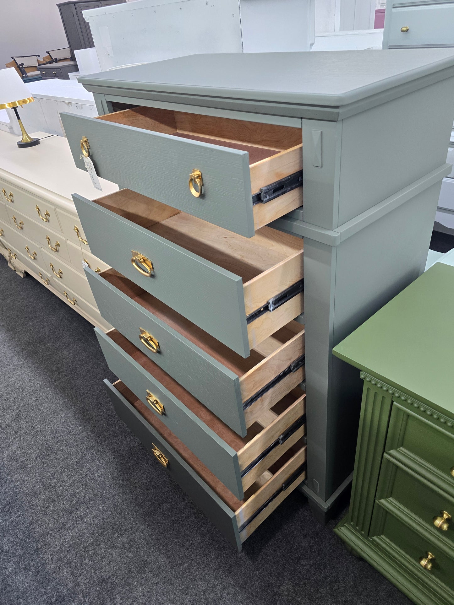 5 drawers tall green chest