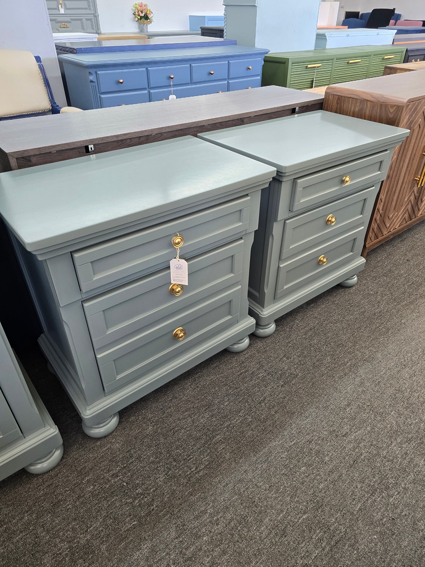 Green lacquered pair of nightstands