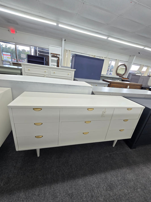 Bassett MCM alabaster dresser