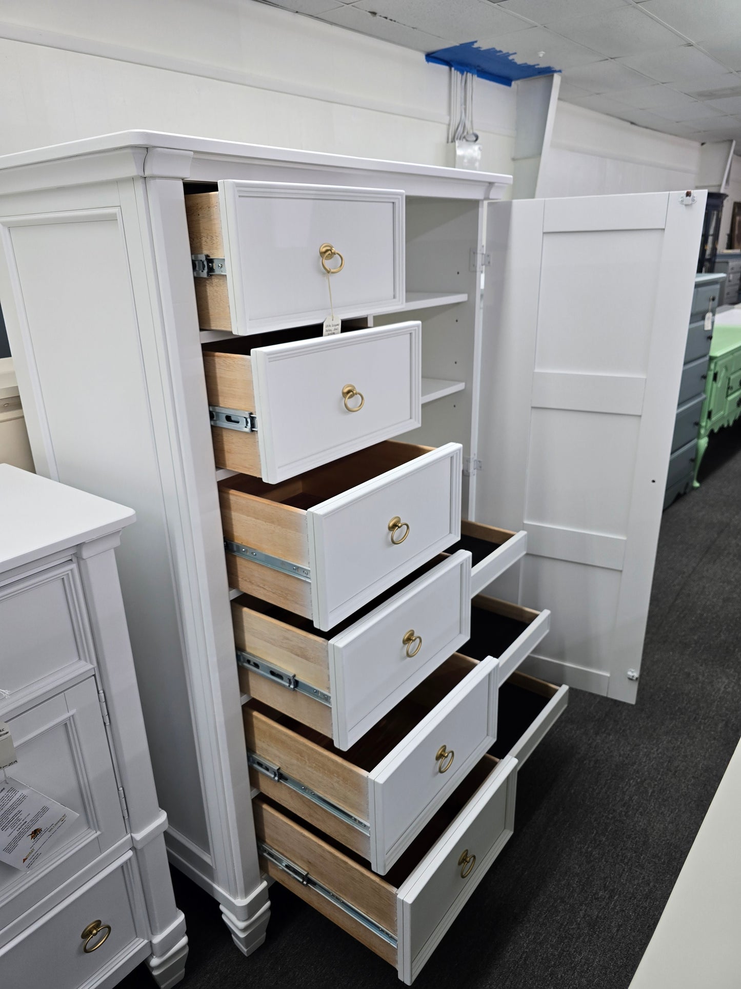 White lacquered Ashley chest/armoire