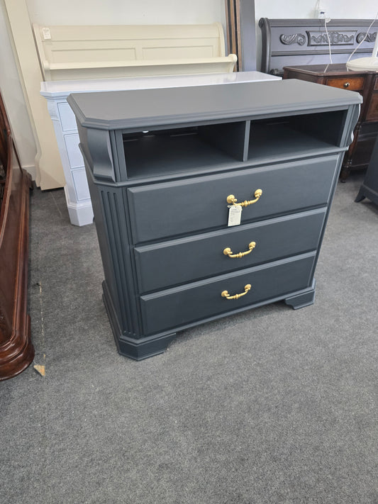 Inkwell 3 drawers dresser/stand