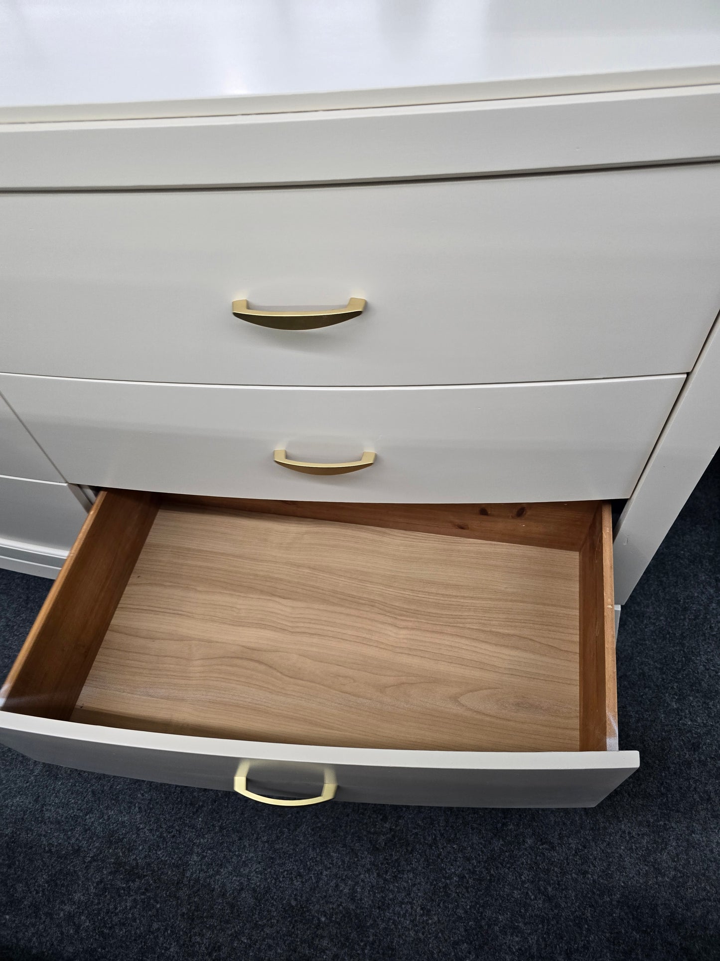 Liberty cream lacquered dresser