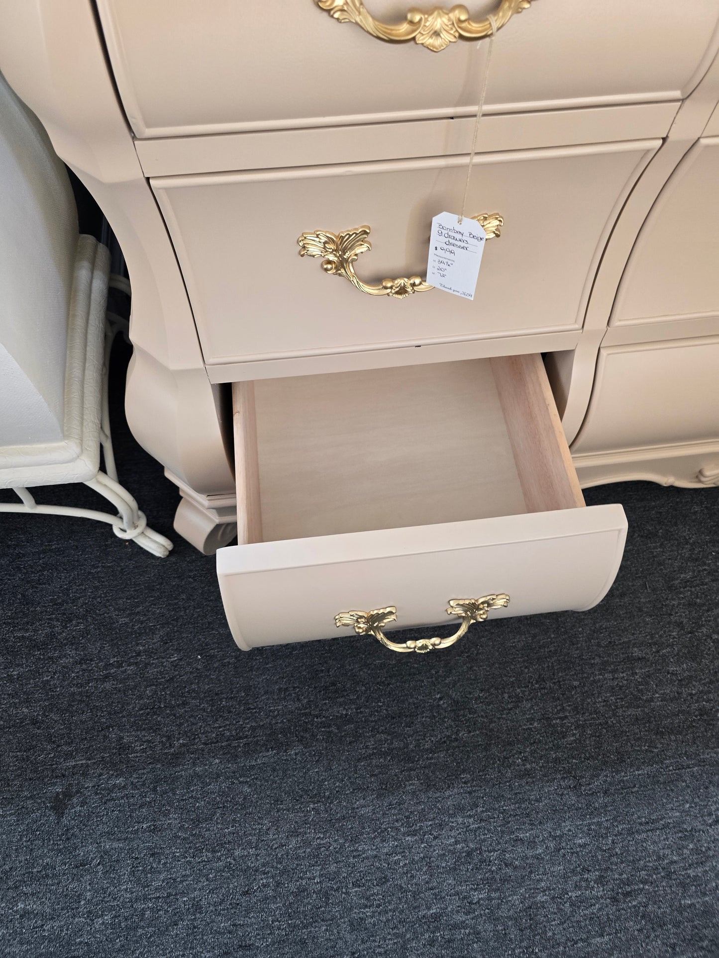 Bombay beige 9 drawers dresser