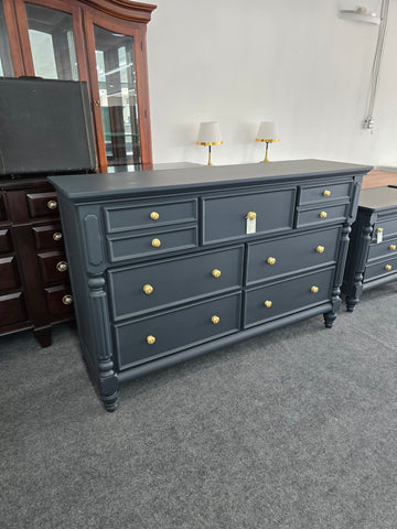 Gorgeous inkwell dresser