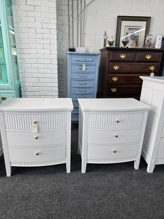 Gorgeous white bowfront pair of nightstands
