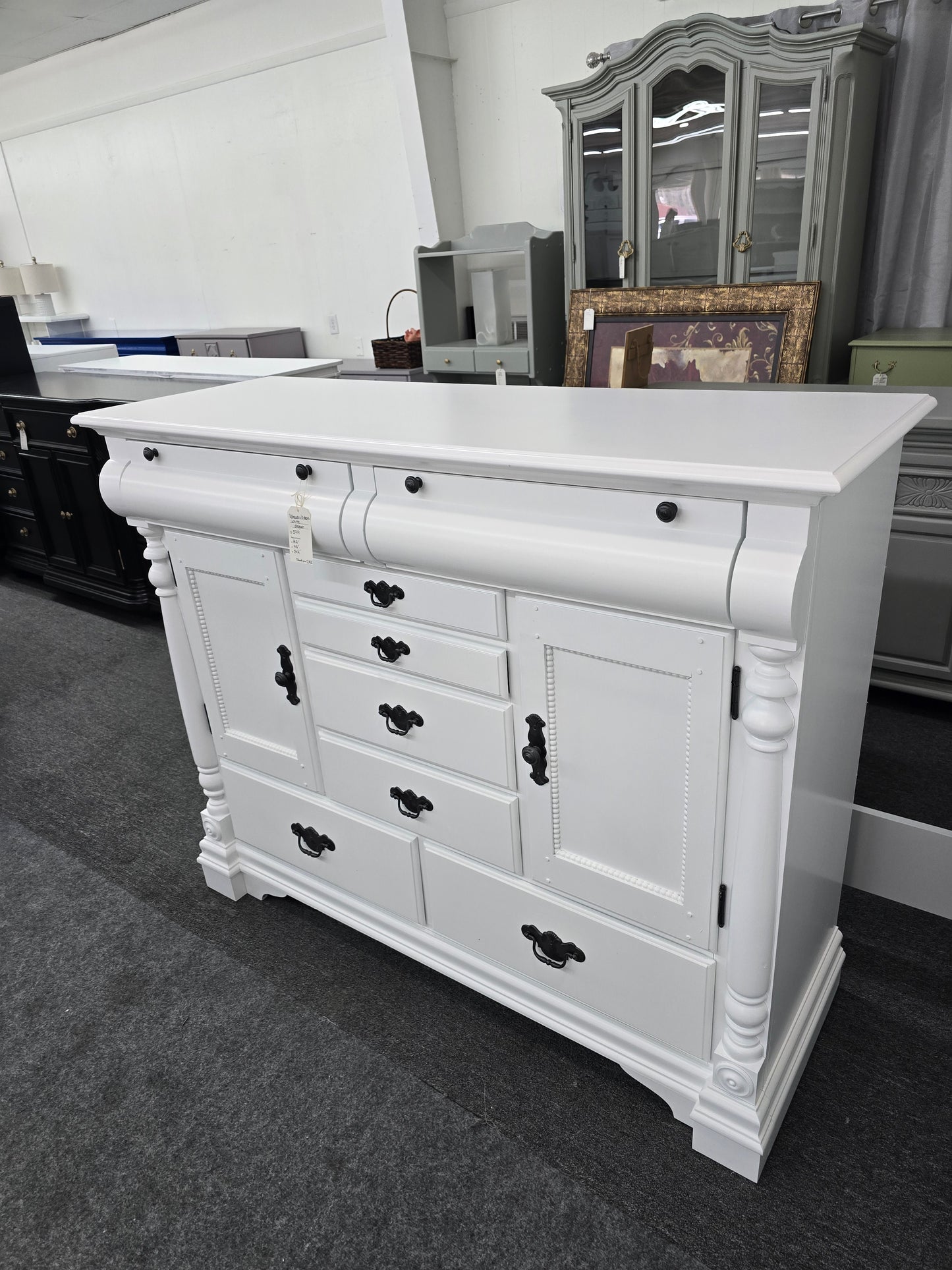 8 drawers 2 doors white  dresser