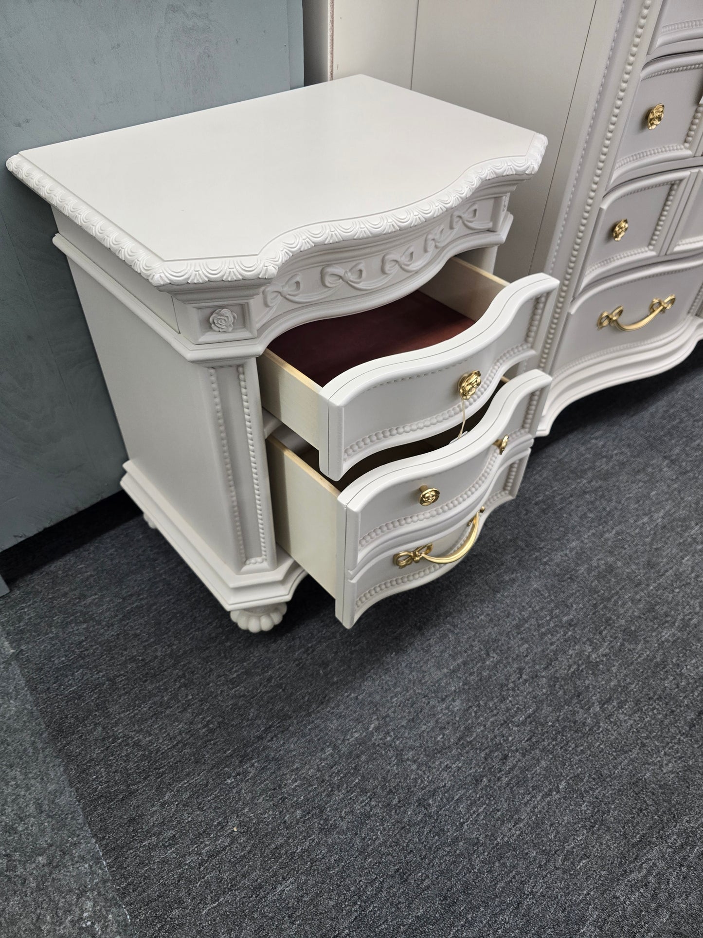 Disney creamy princess nightstand