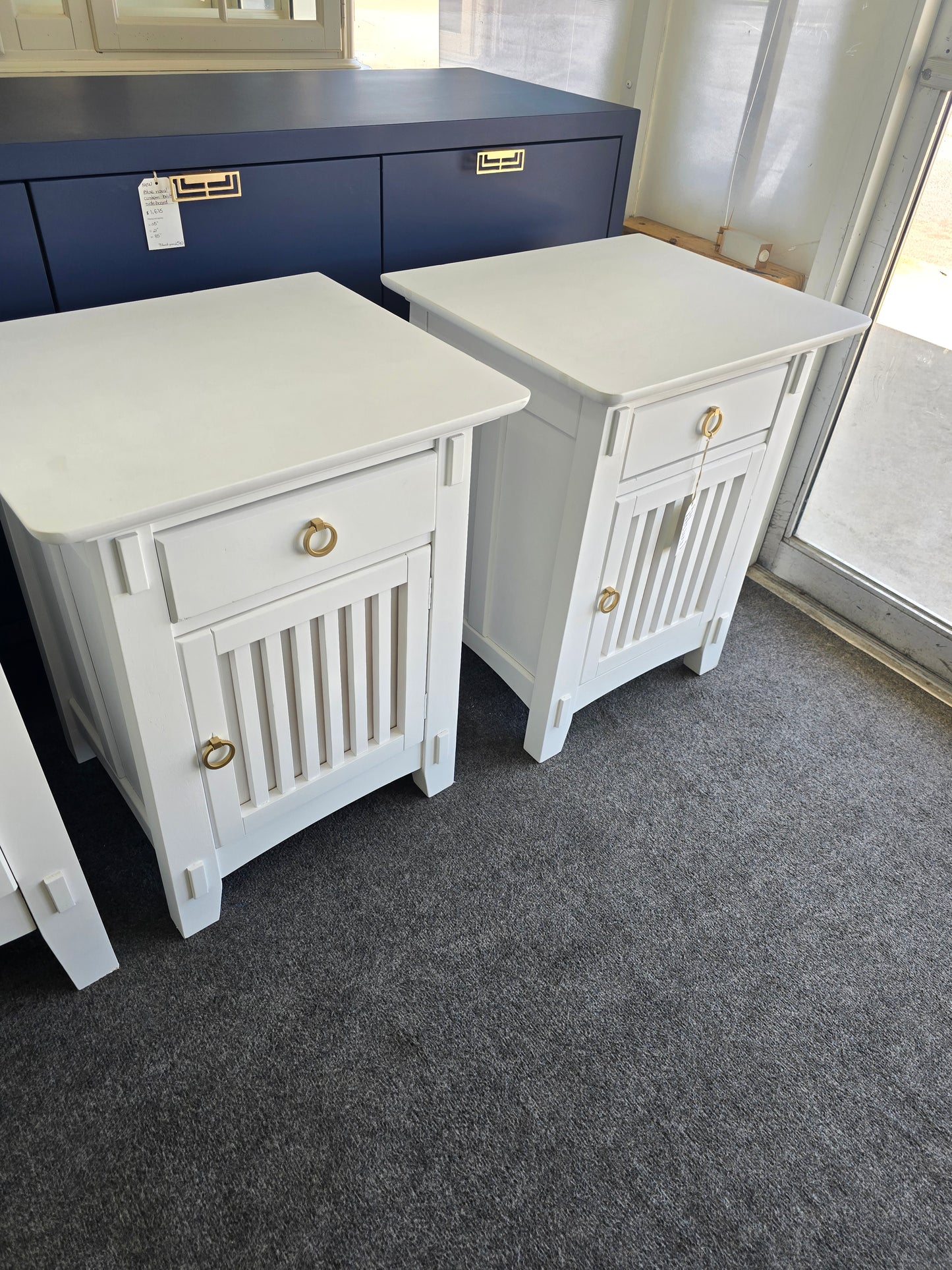 American signature white lacquered 2 nightstands