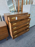 Mid century modern 4 drawers chest