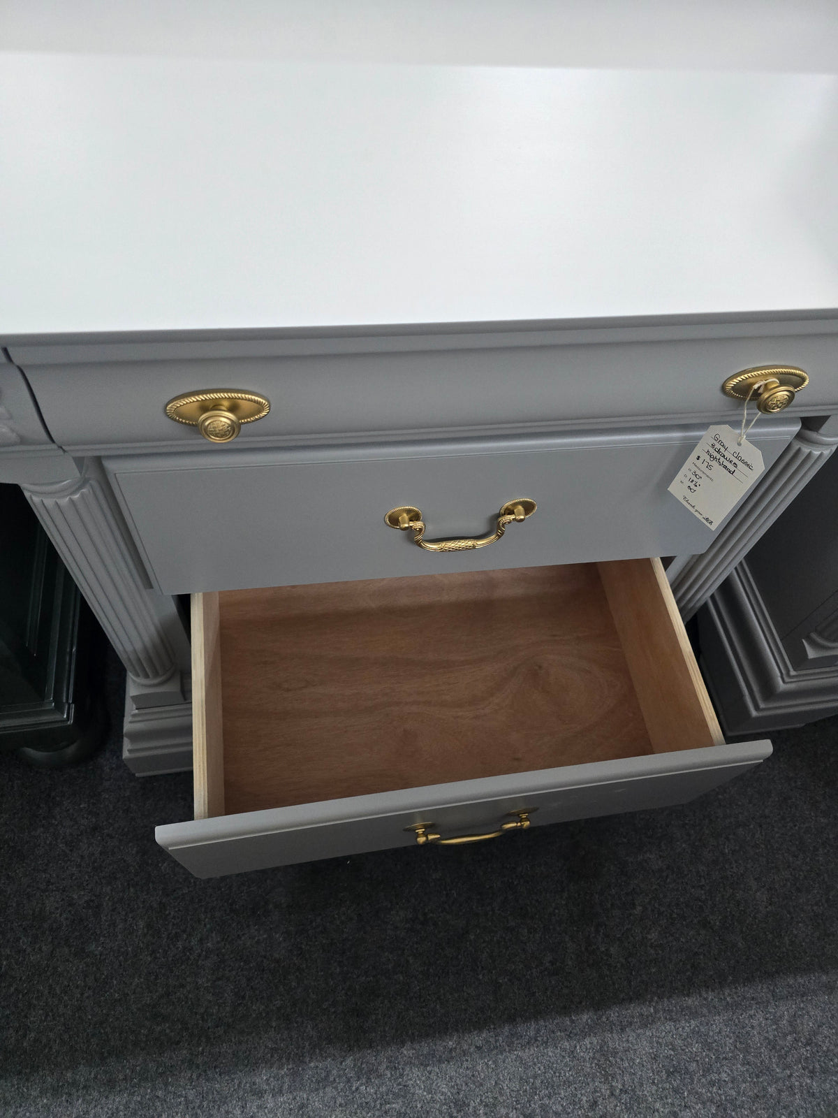 Solid wood 3 drawers gray nightstand