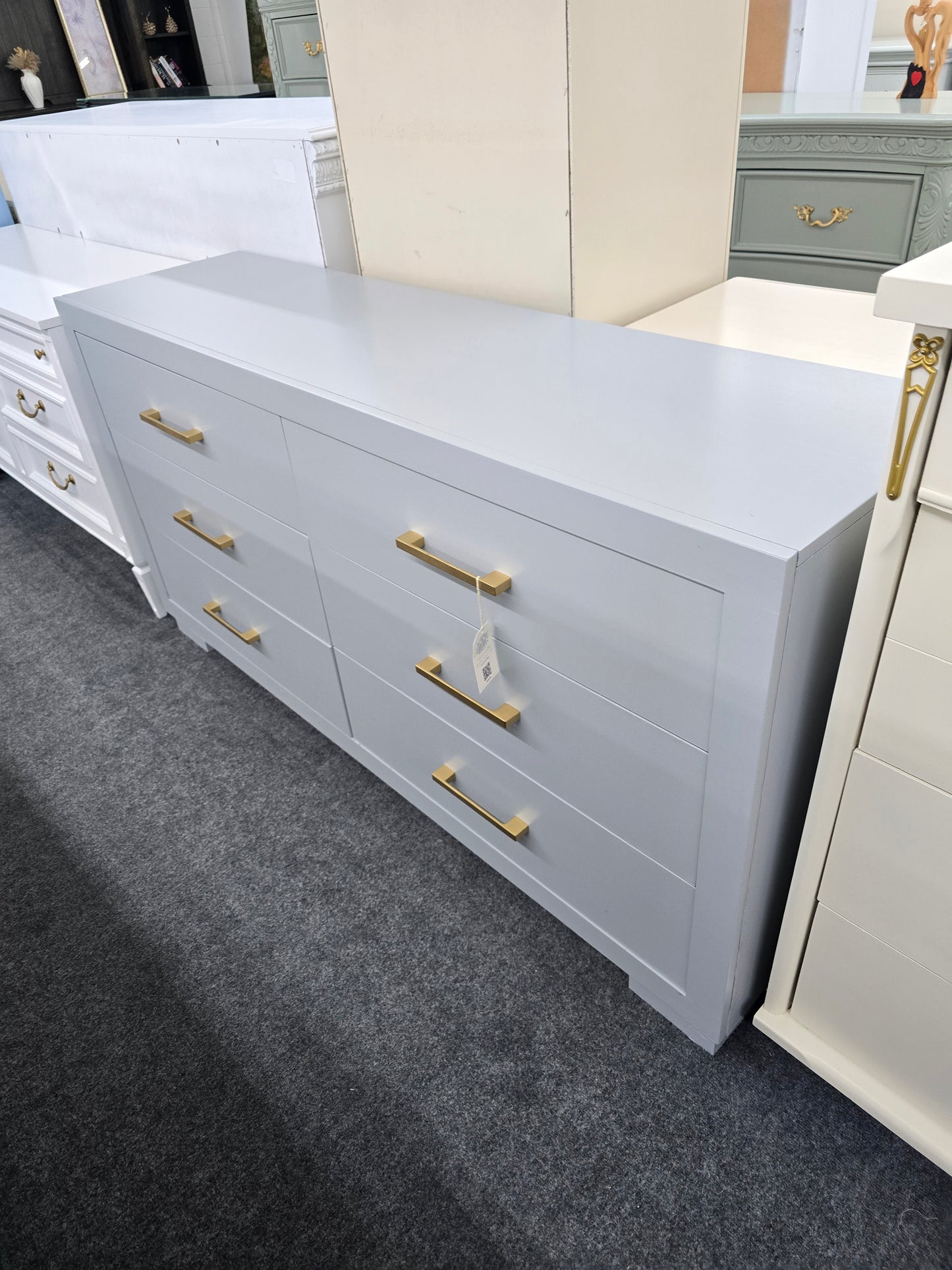 6 drawers gray dresser