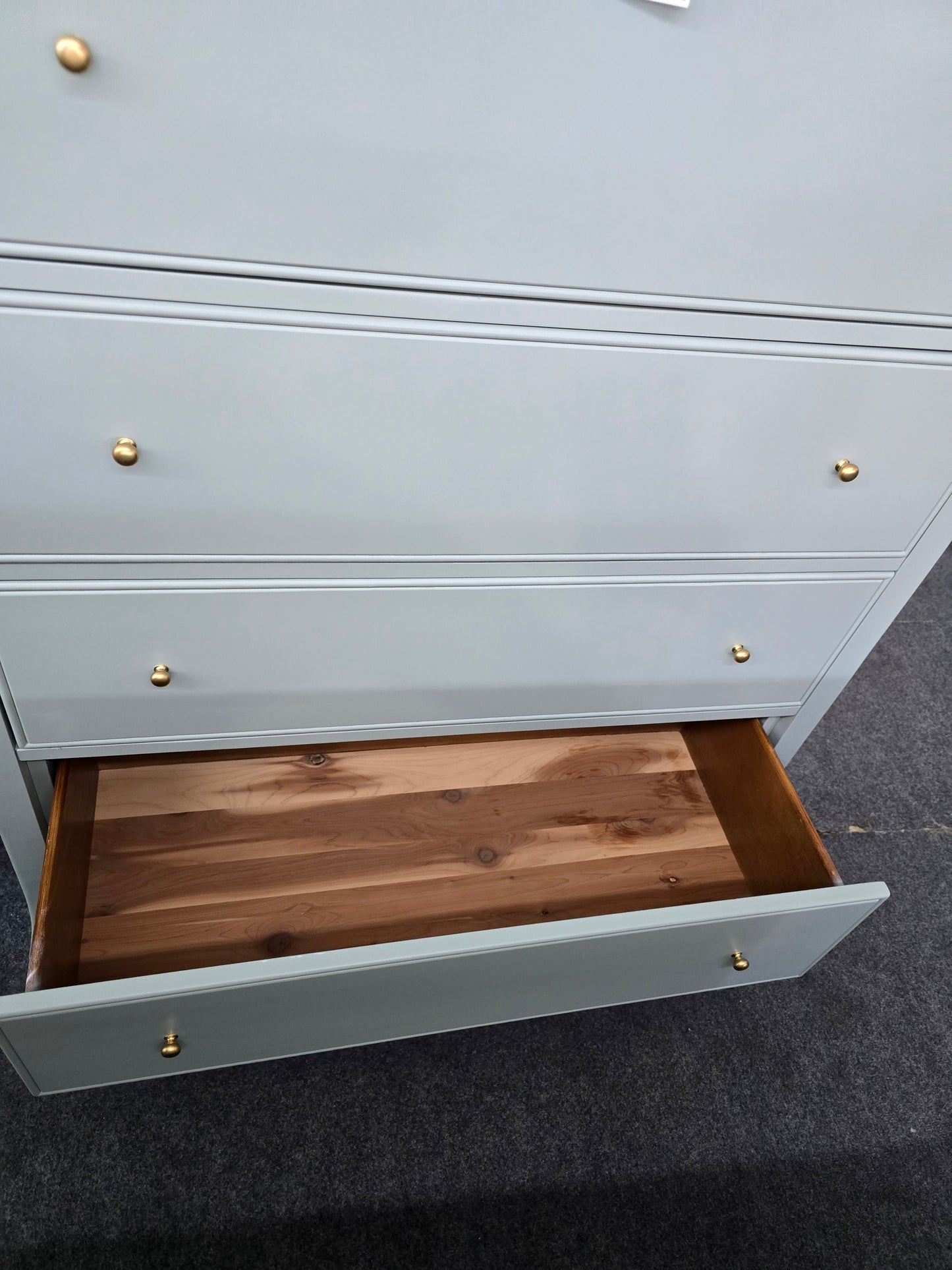 American signature green chest