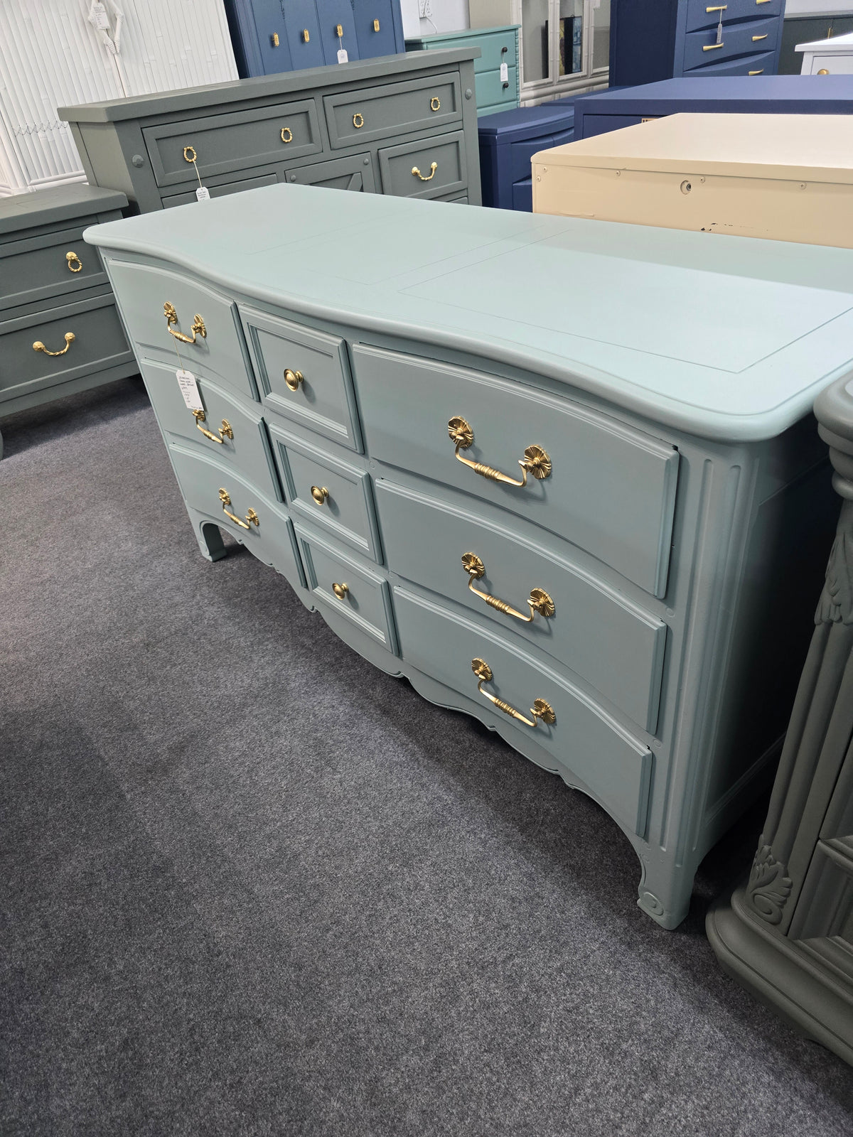 Henredon green super cute dresser