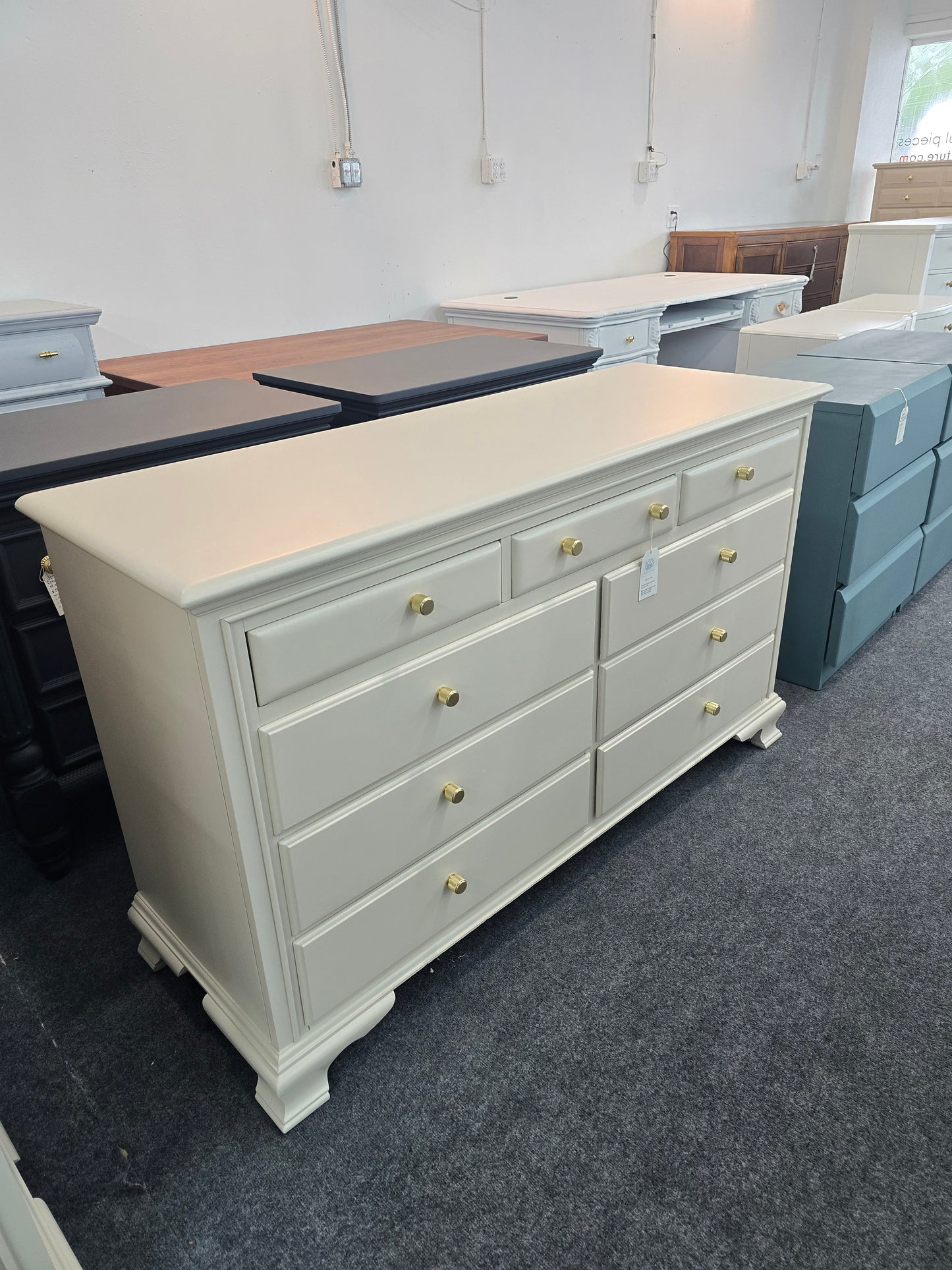 Solid wood Link Taylor cream dresser