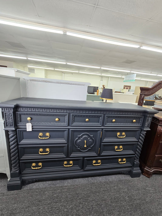 Beautiful colezione Europa inkwell dresser