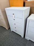 5 drawers light gray chest