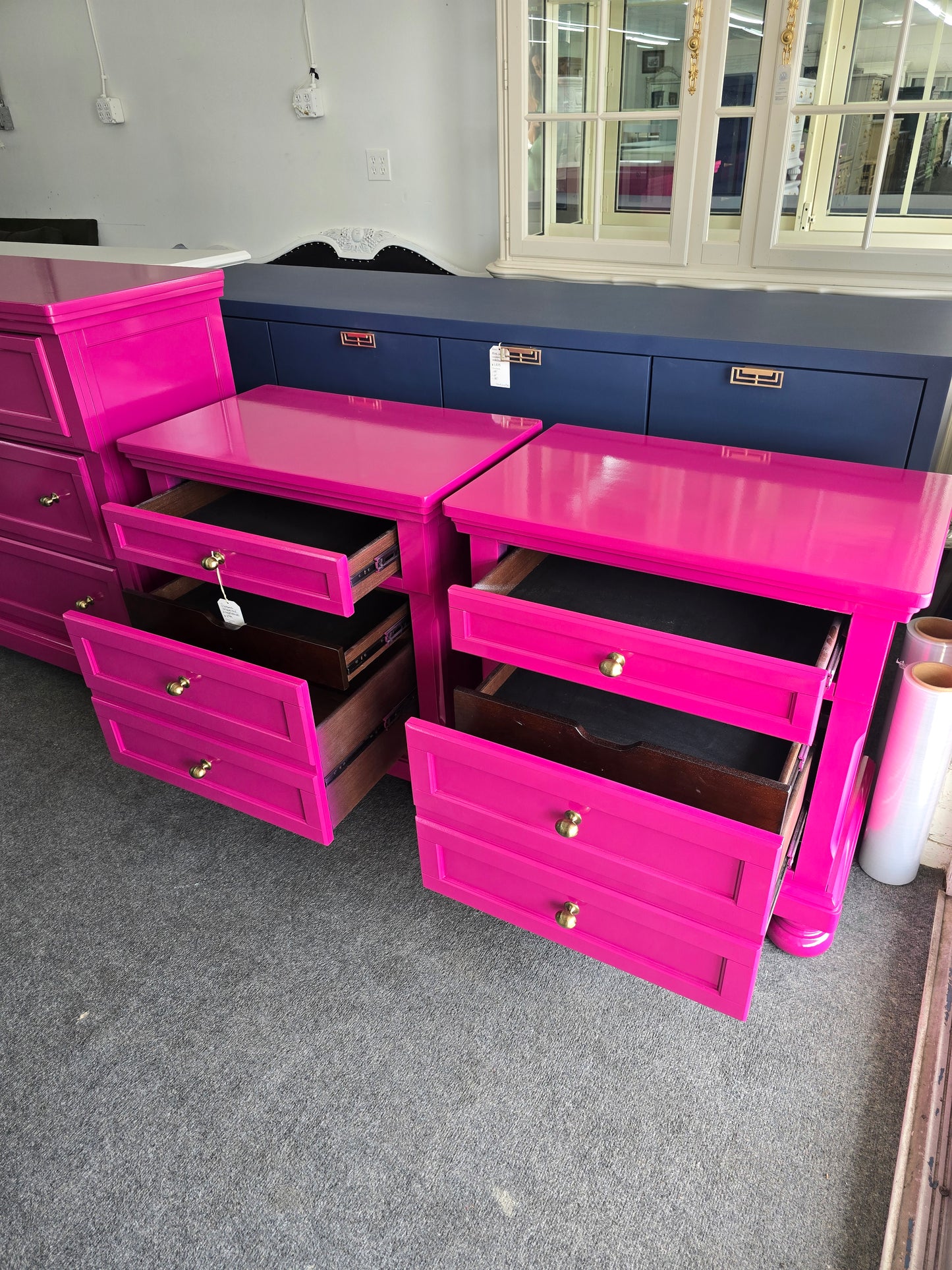 Pink lacquered pair of nightstands