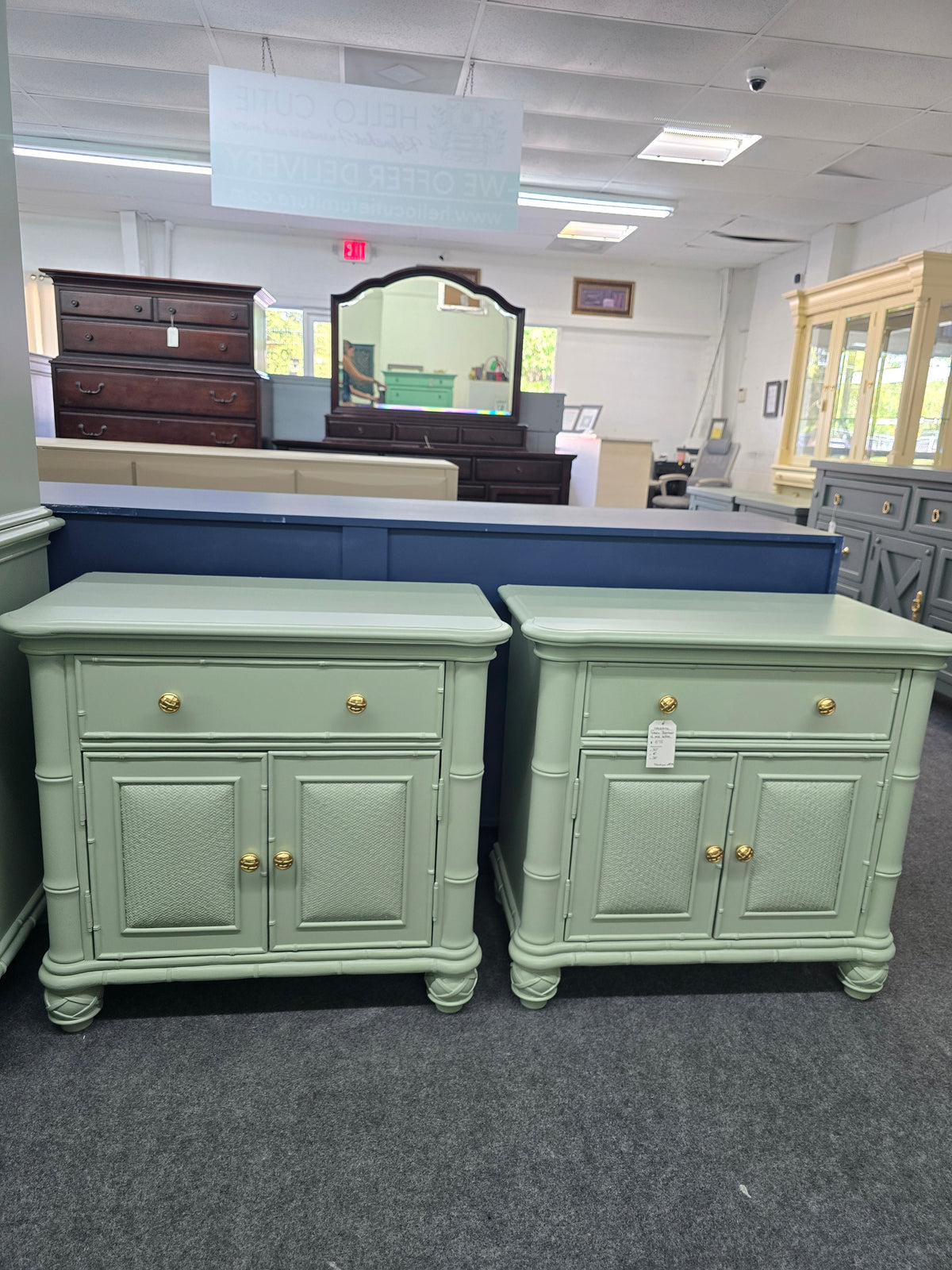 Havertys green bamboo nightstands set
