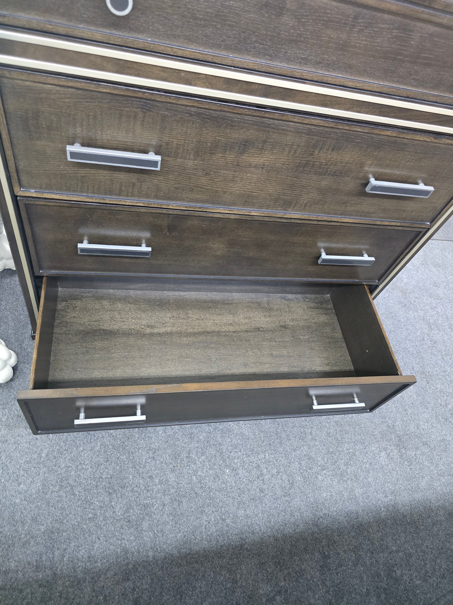 Ashley wooden chest