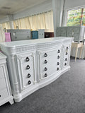 Gorgeous Pulaski white dresser