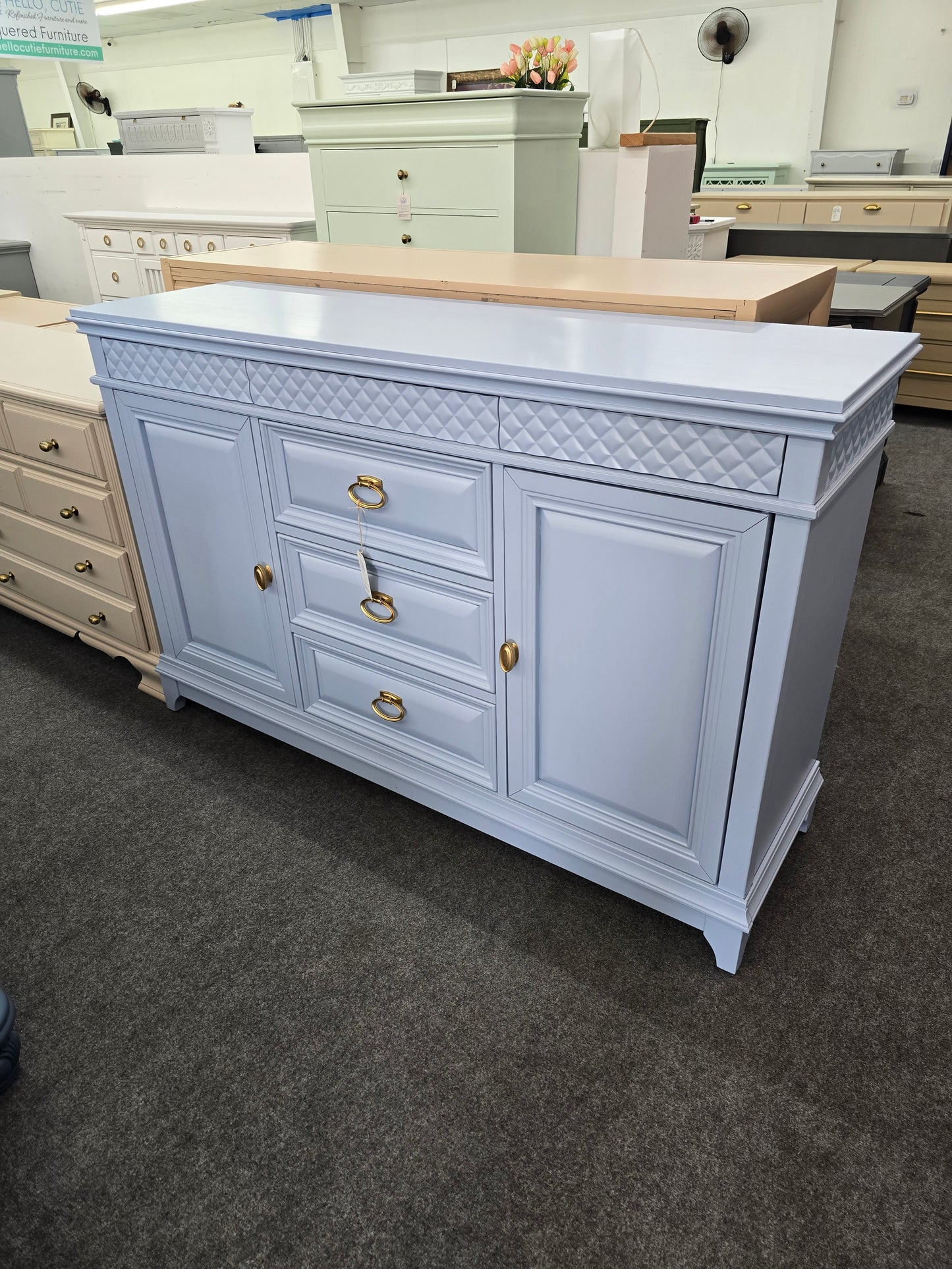 Super cute blue 6 drawers 2 doors dresser