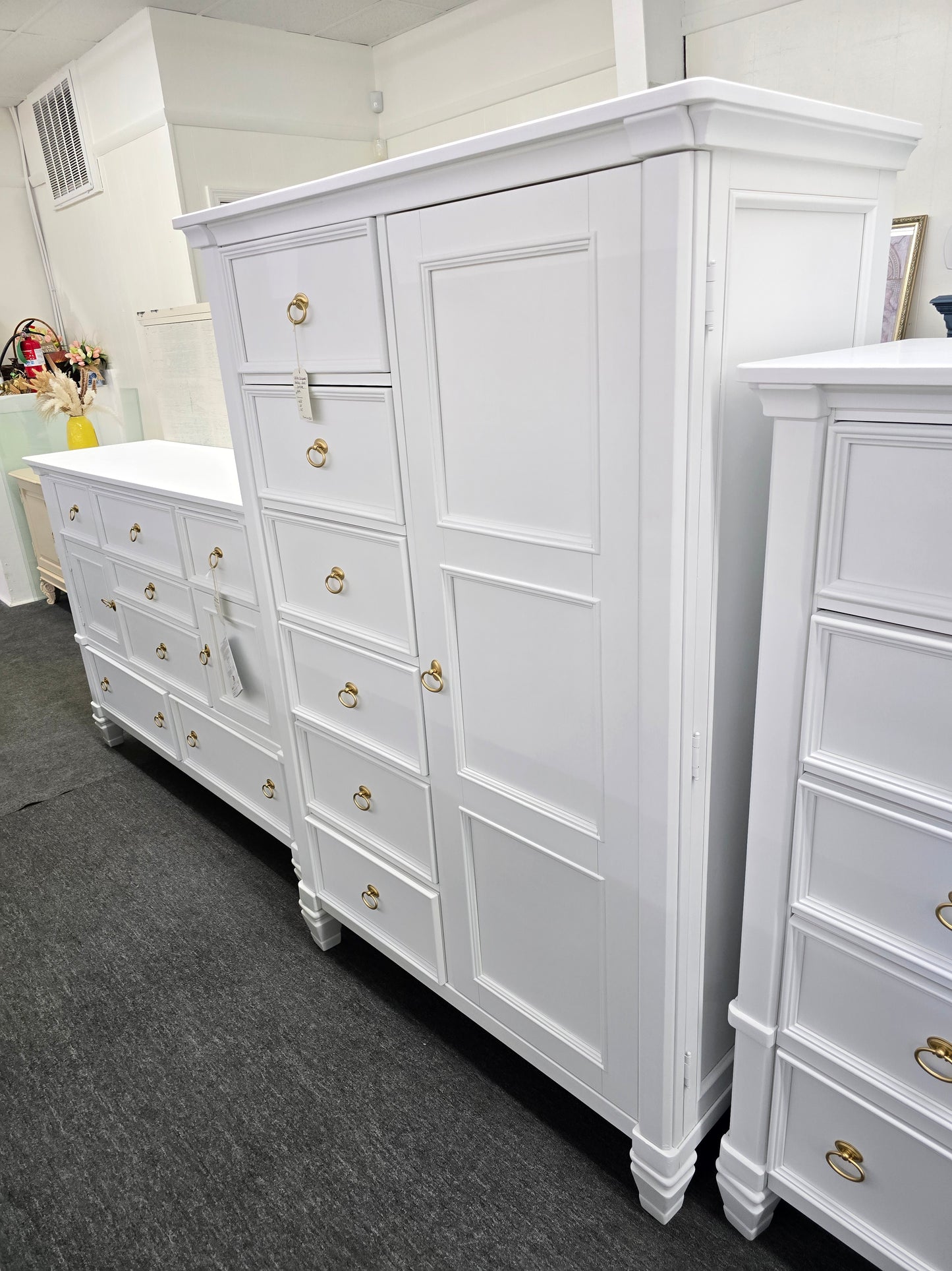 White lacquered Ashley chest/armoire