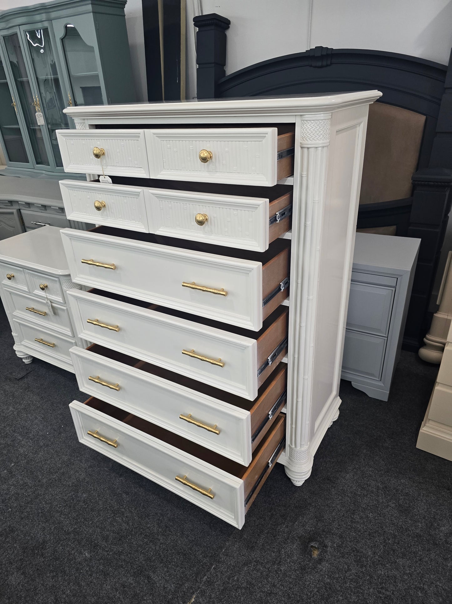 Havertys alabaster lacquered bamboo chest