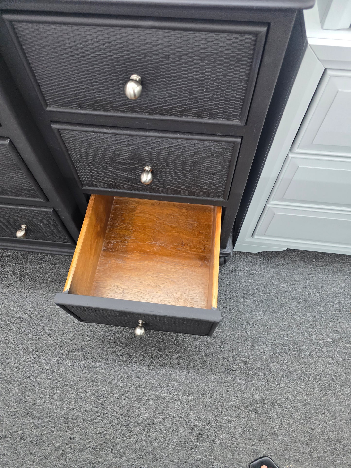 Black rattan 9 drawers dresser