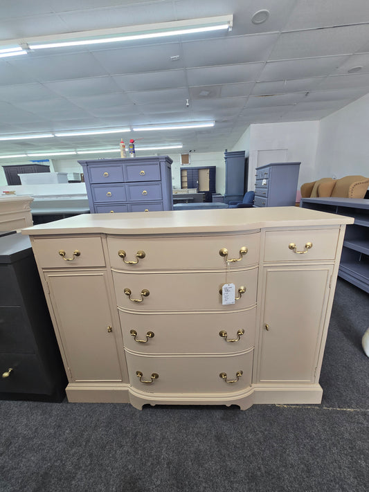 Antique beige Distressed sideboard