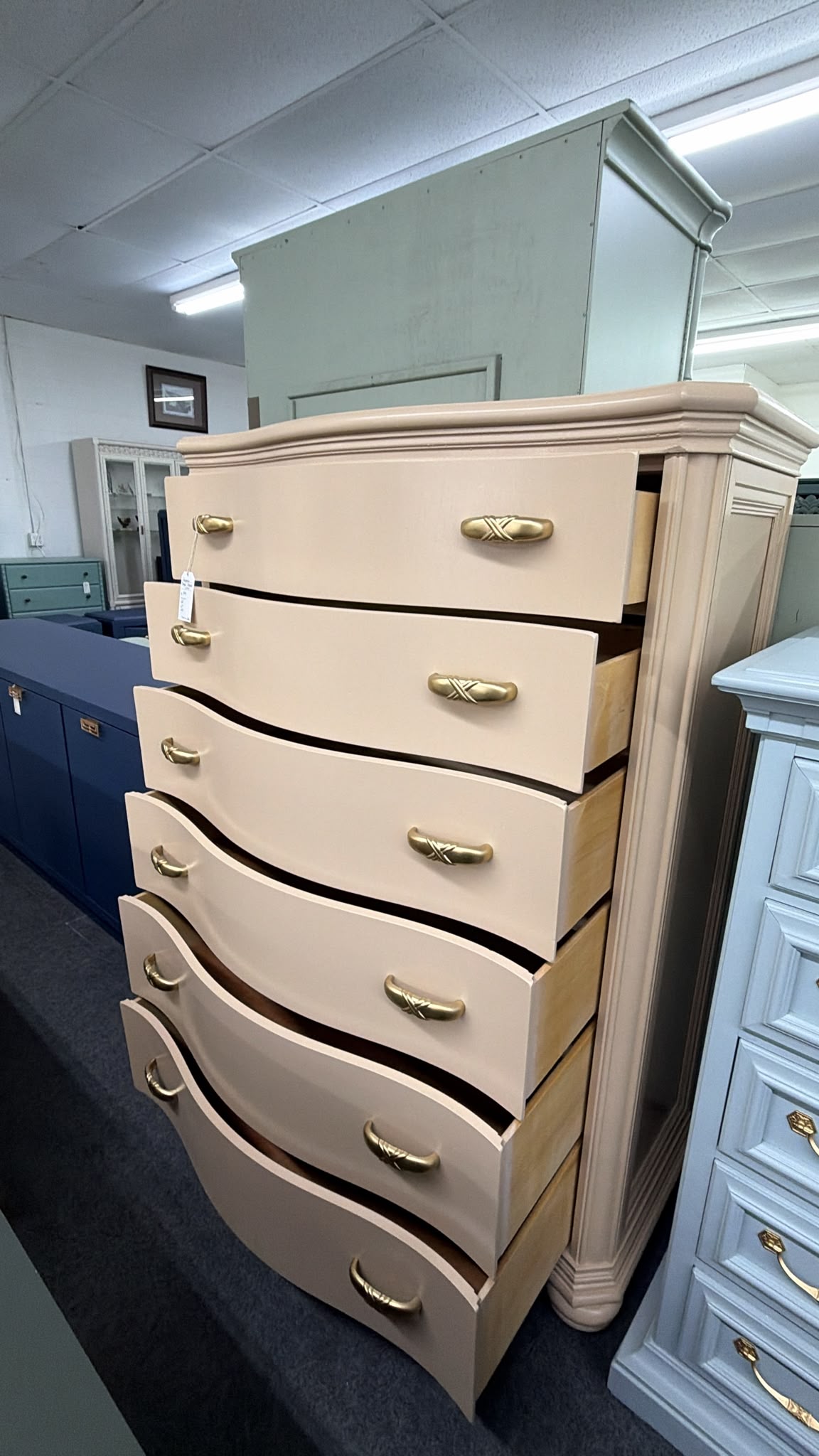 Gorgeous curved beige lacquered chest