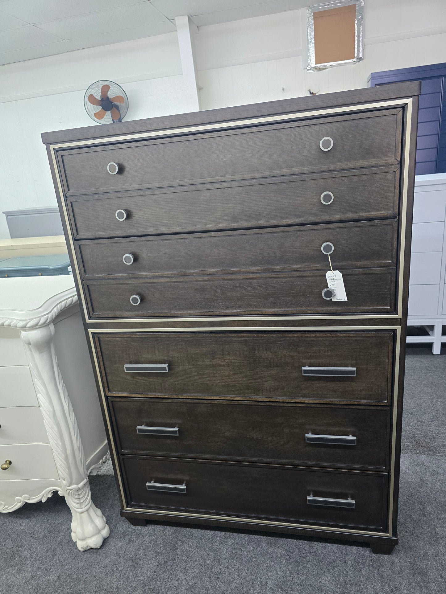 Ashley wooden chest