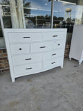 Alabaster 9 drawers dresser