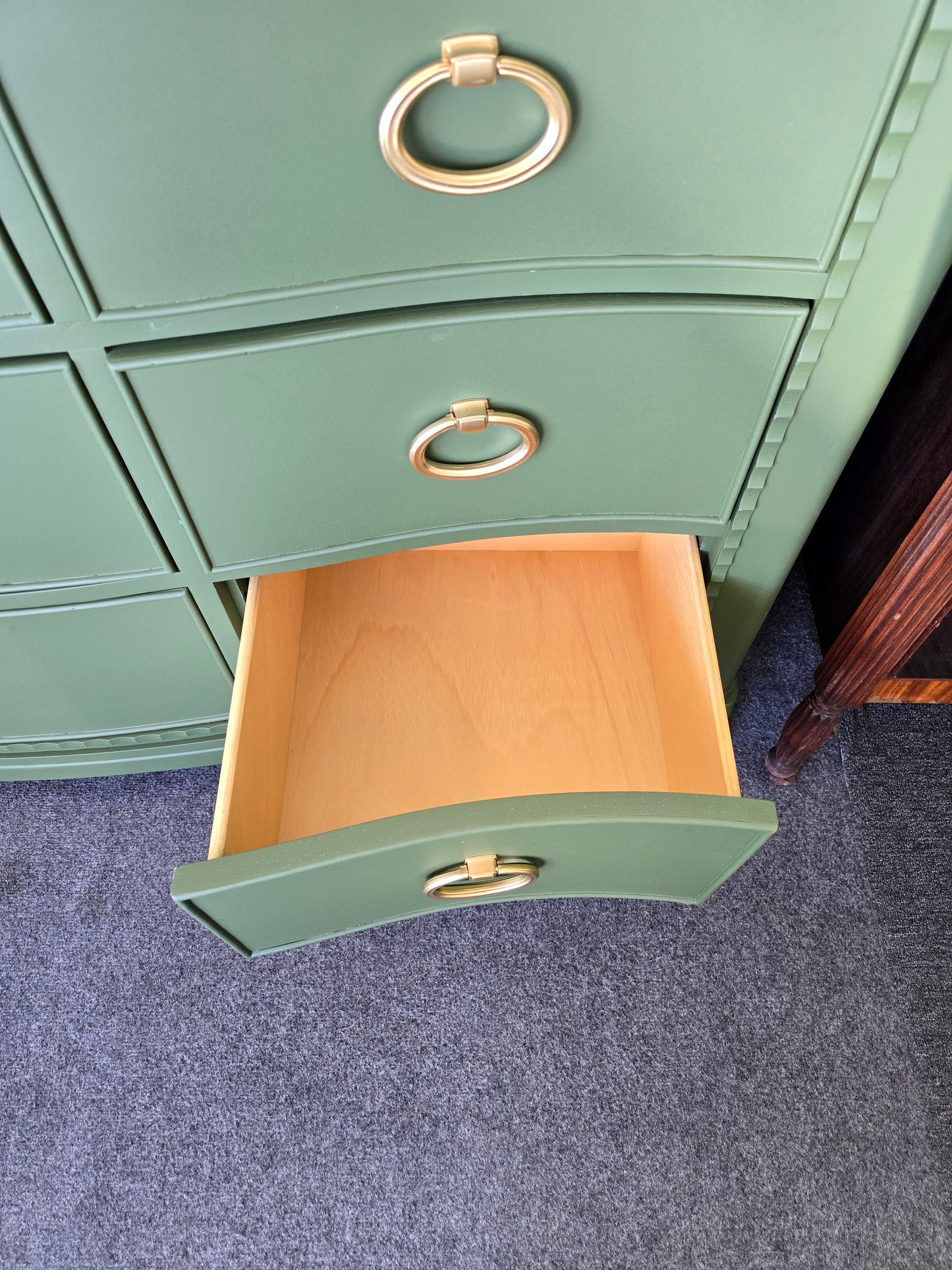 Universal secret garden solid wood dresser