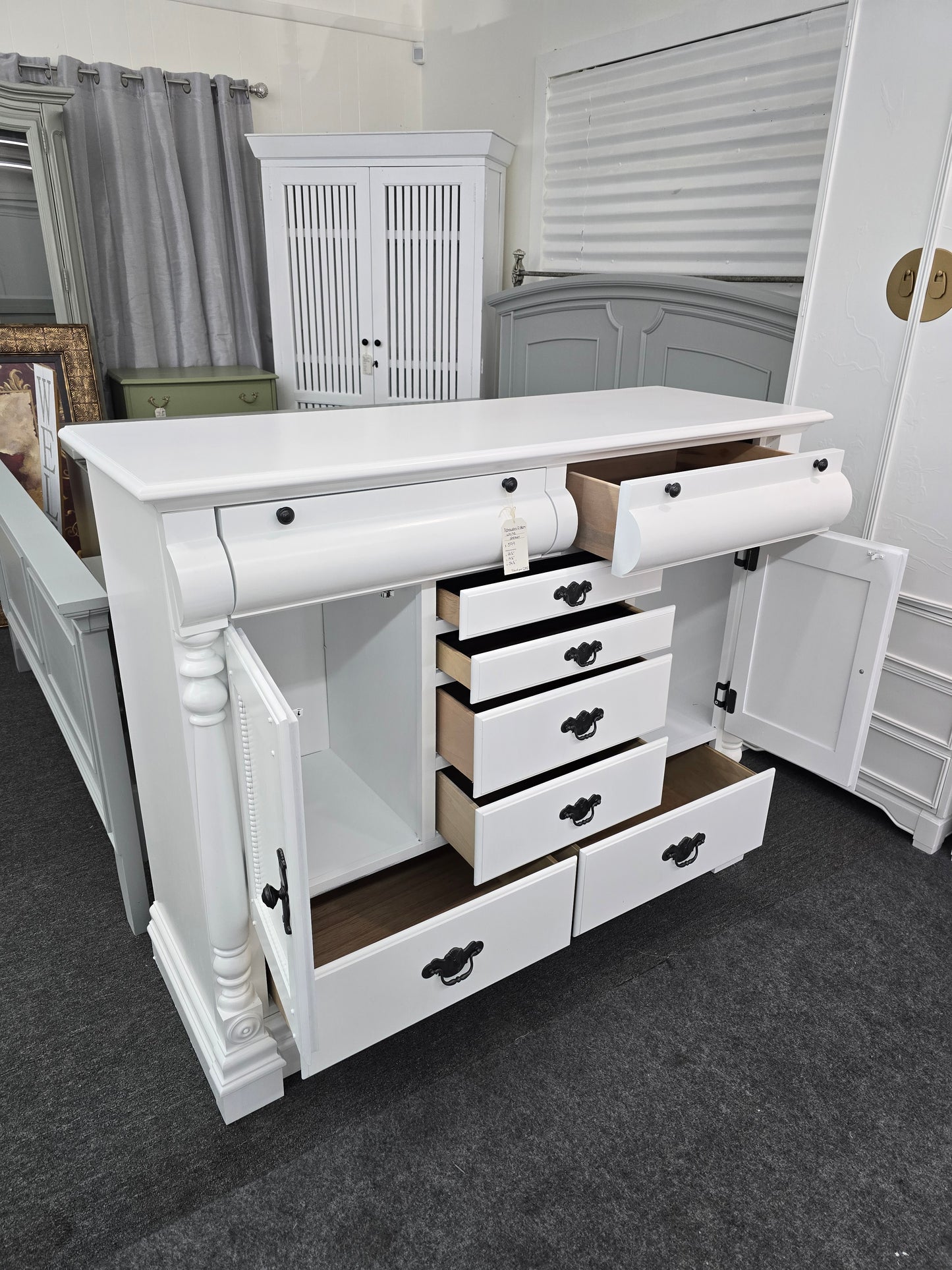 8 drawers 2 doors white  dresser