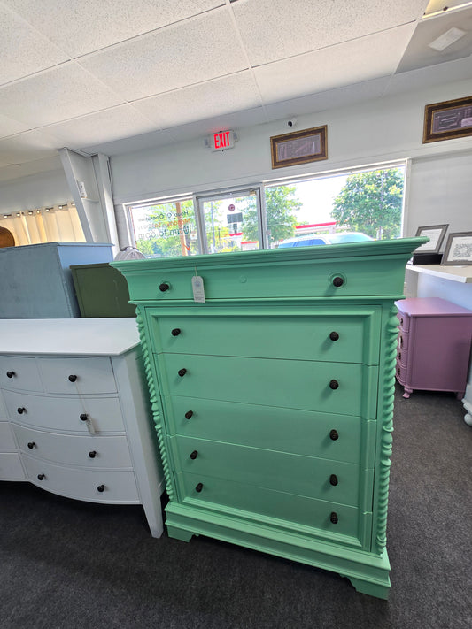 Lexington green chest