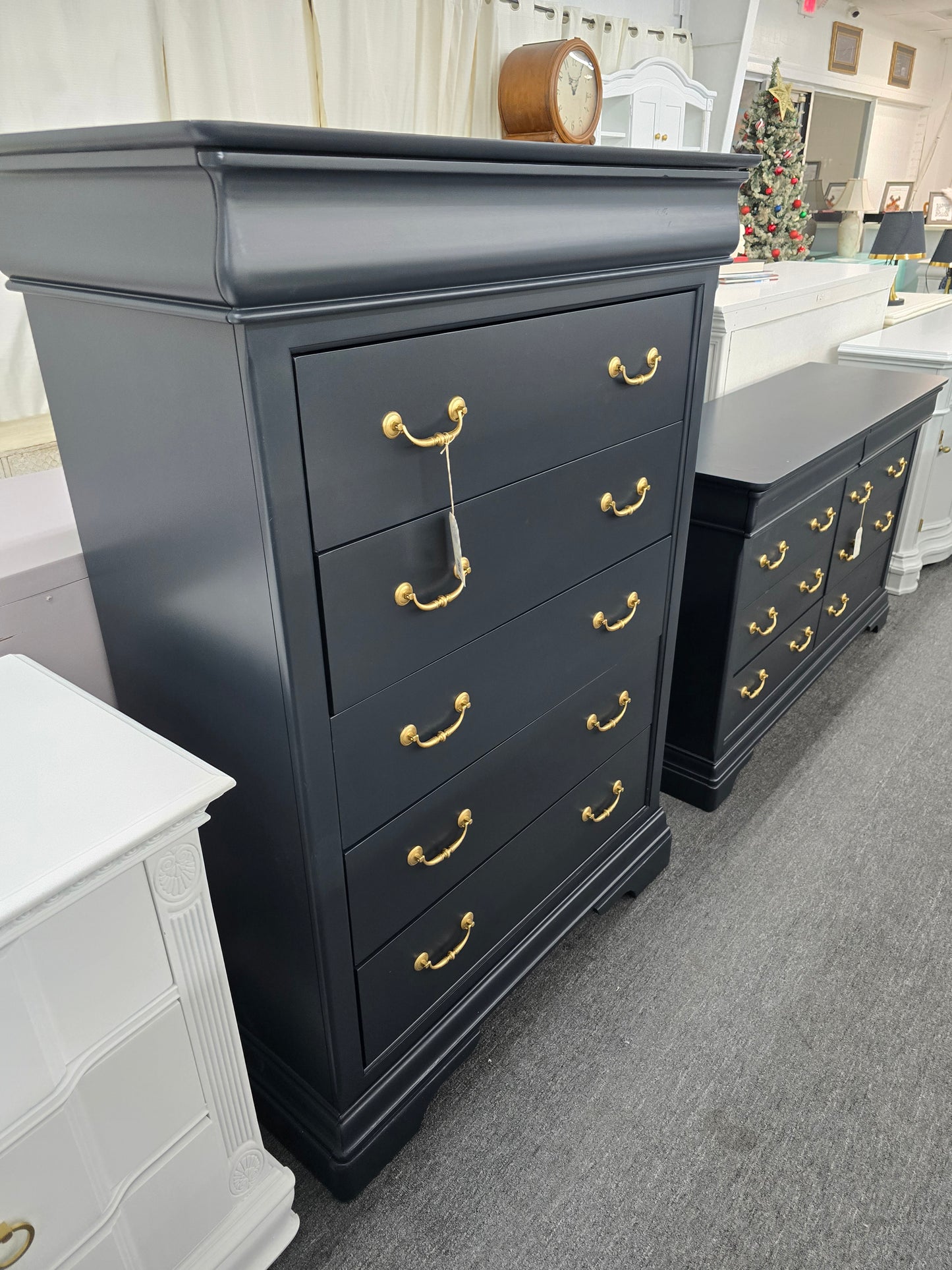 6 drawers tall black  chest