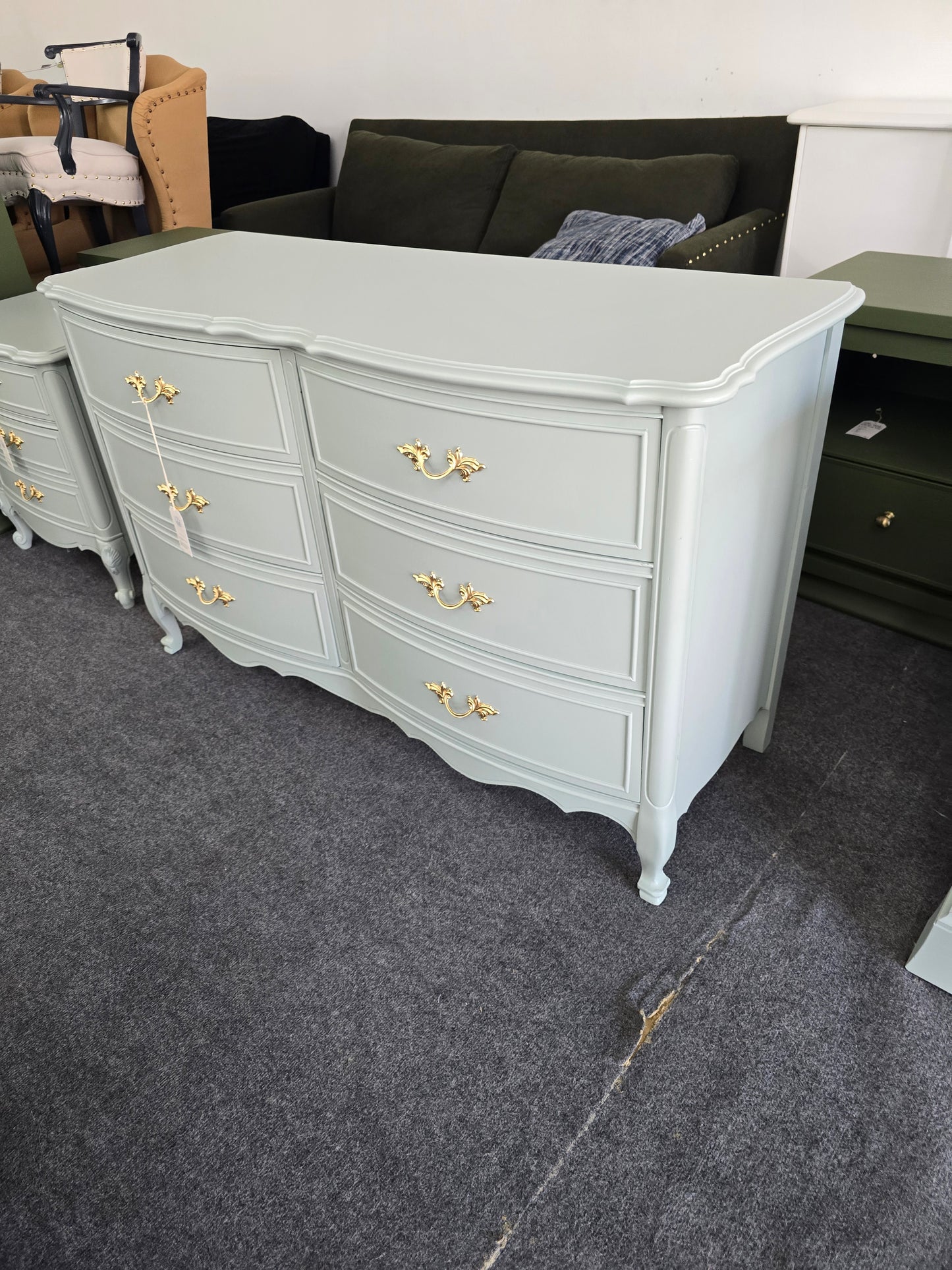 Dixie french provincial grewn dresser