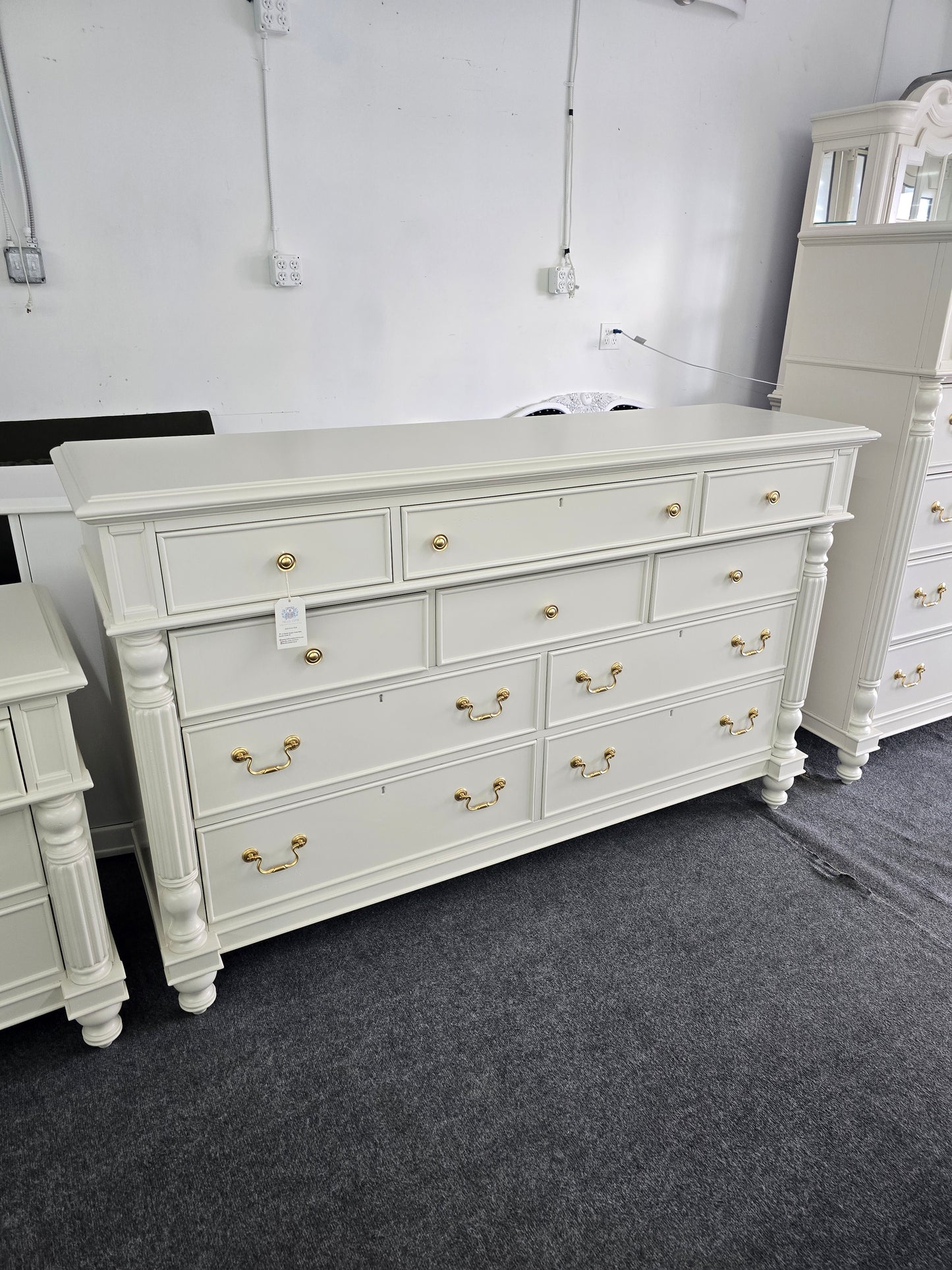 Pawama Jack solid wood cream lacquered dresser