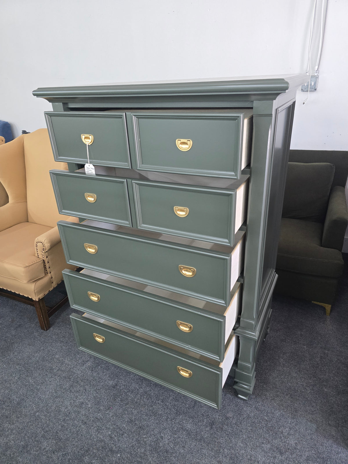 5 drawers green lacquered chest